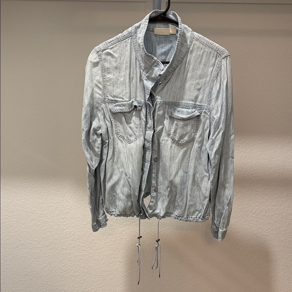 Chico’s Cinch Waist Denim Chambray Jacket Size 2
